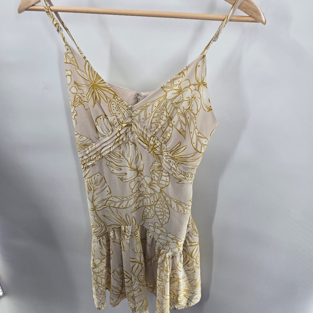 Forever 21 Cream Gold Leaves Adjustable Straps Sundress Mini Dress Size Small